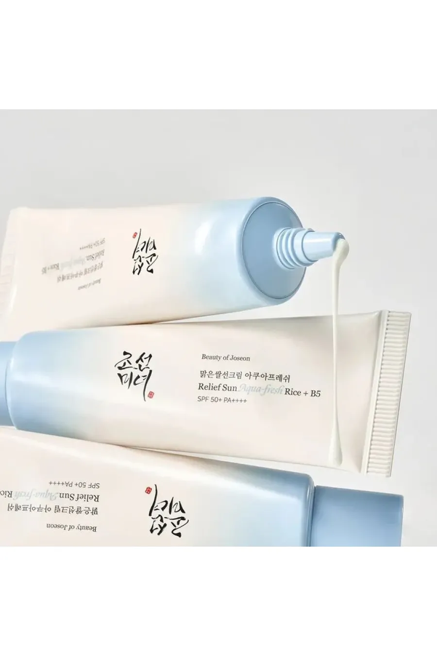 بافت بسیار سبک و زود جذب و فاقد چربی  حاوی ۷۷ درصد عصاره برنج  حاوی هیالورونیک اسید  دارای SPF+50 و PA++++  روشن کننده پوست  آبرسانی پوست  تقویت کننده سد دفاعی پوس بیوتی آف جوسان Beauty of Joseon ضد آفتاب آکوا فرش Aqua fresh