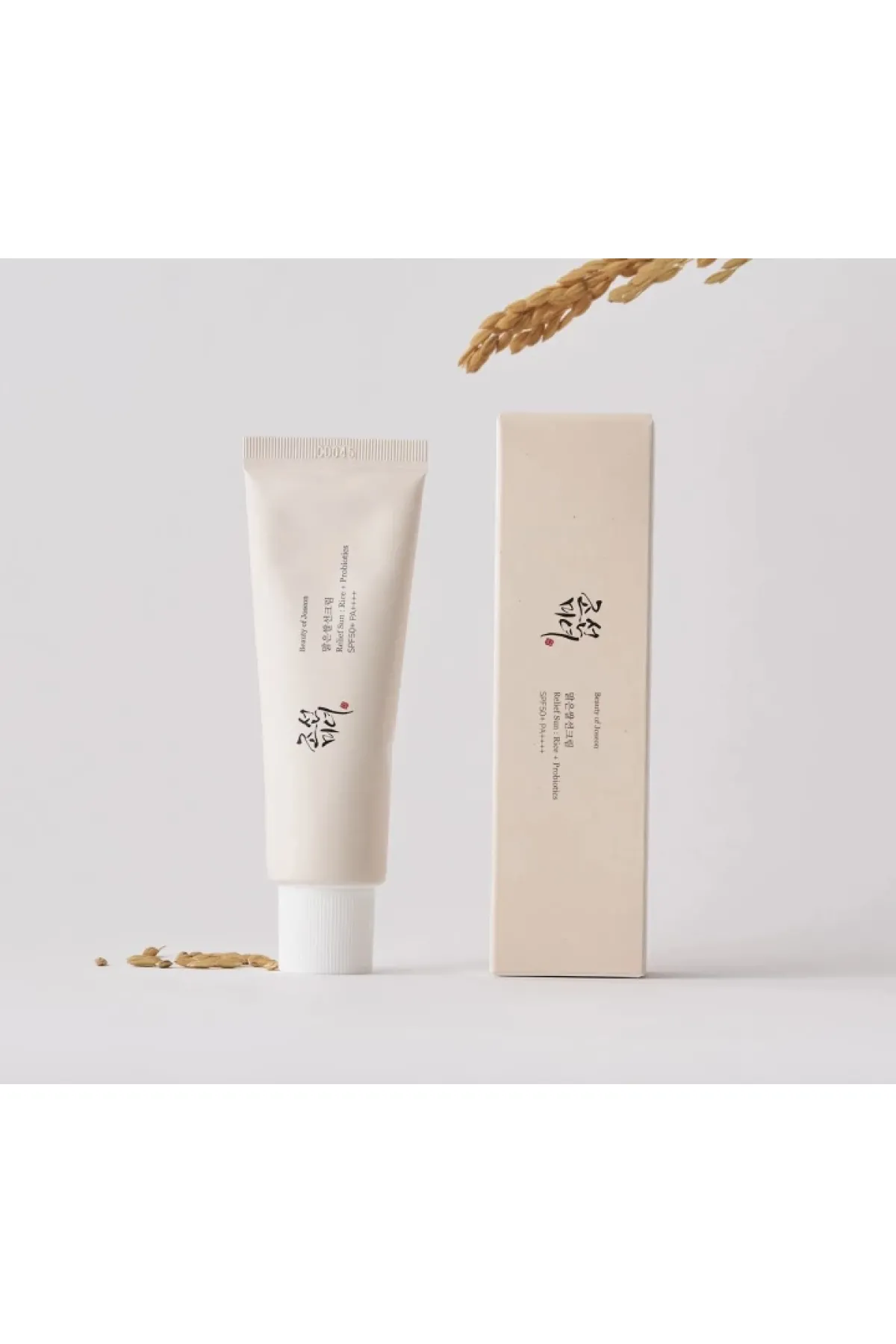ضد آفتاب SPF50  محافظ UVA UVB و PA++++ 30 درصد عصاره برنج و عصاره تخمیر شده دانه آن حاوی ویتامین B  C  E  اسید آمینه و مواد معدنی دارای بافت کرمی نرم کننده و سبک غیر چسبناک بیوتی آف جوسان Beauty of Joseon ضد آفتاب برنج قوی RELIEF SUN