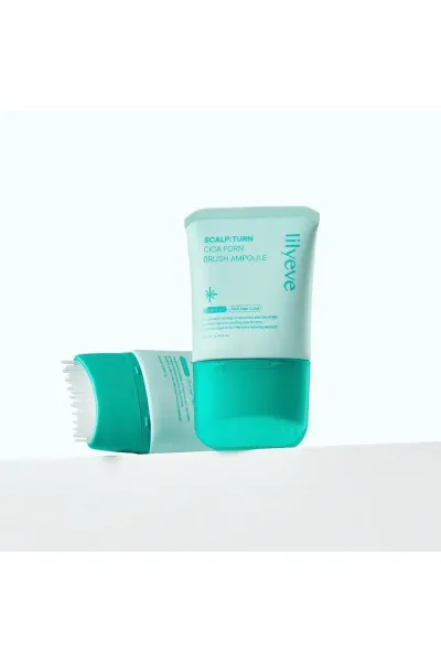 حاوی PDRN گیاهی با Hydrolyzed DNA به میزان 100ppb حاوی کافئین برای مراقبت از پوست سر و مو حاوی سالیسیلیک اسید برای پاکسازی چربی و سلول‌های مرده حاوی Piroctone Olamine و Climbazole کمک به کاهش ریزش و تقویت ظاهر موها کمک به کنترل شوره و پوسته‌ریزی پوست سر کمک به کاهش خارش و احساس ناراحتی پوست سر کمک به کنترل چربی اضافه و تجمع سبوم حاوی پانتنول  بتائین و گلیسیرین دارای منتول با ایجاد حس خنکی روی پوست سر دارای اپلیکاتور برس‌دار برای استفاده مستقیم و ماساژ پوست سر بافت سبک و بدون نیاز به آبکشی قابل استفاده روی انواع مو با تو